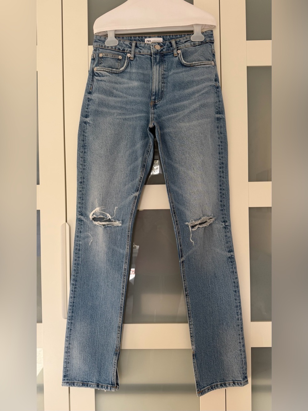 Zara Women's High Waisted,Straight Leg Jeans in Blue